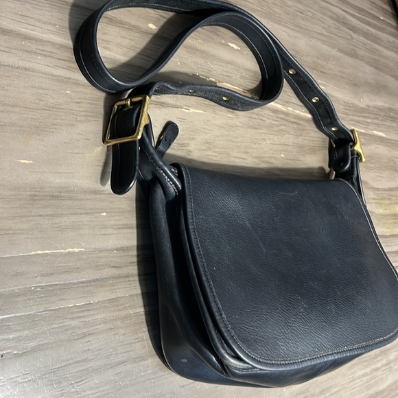 COACH 9951  CLASSIC BLACK SHOULDER SADDLE BAG CROSSBODY - Picture 4 of 17